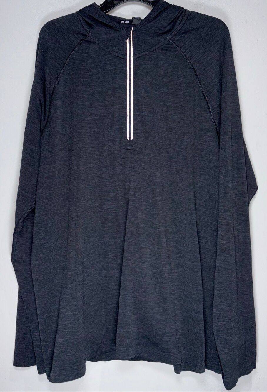 Rhone half-zip hoodie with reflective zipper trim and raglan sleeves size XXL